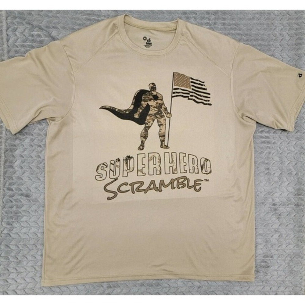 Super Hero Scramble Support The Troops Badger T-Shirt Mens Size XL‎ Gym Sport